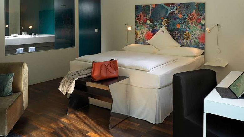 <b>City Garden Hotel Suite</b>. Images powered by <a href="https://iceportal.shijigroup.com/" title="IcePortal" target="_blank">IcePortal</a>.