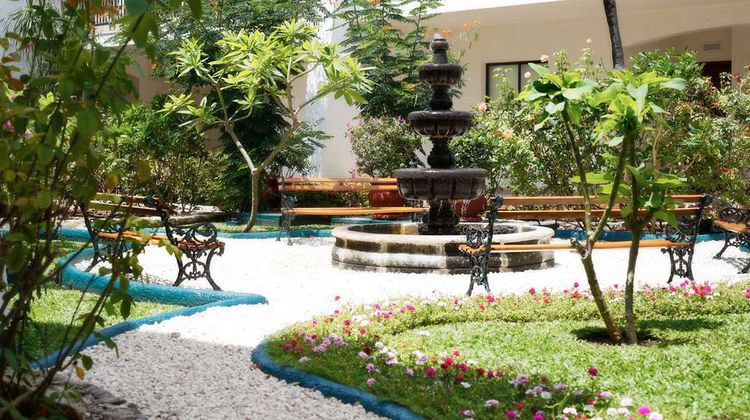 The Royal Cancun Exterior