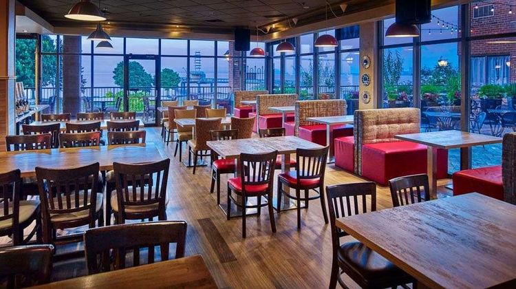 Waterfront Hotel Downtown Restaurant