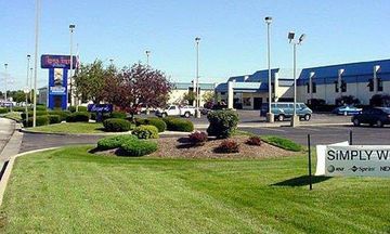 Lees Inn & Suites Muncie