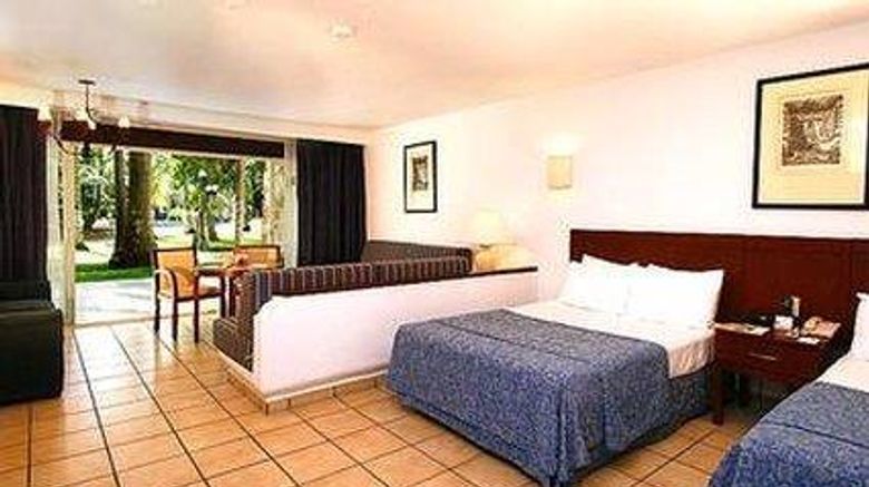<b>Krystal Puerto Vallarta Room</b>. Images powered by <a href="https://iceportal.shijigroup.com/" title="IcePortal" target="_blank">IcePortal</a>.