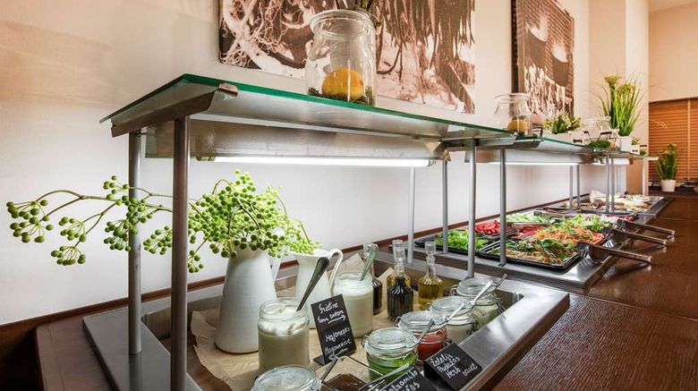 <b>Hotel Amberton Klaipeda Restaurant</b>. Images powered by <a href="https://iceportal.shijigroup.com/" title="IcePortal" target="_blank">IcePortal</a>.