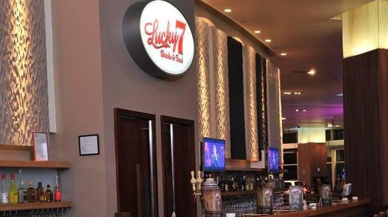 <b>Hotel Pedro de Valdivia Lobby</b>. Images powered by <a href="https://iceportal.shijigroup.com/" title="IcePortal" target="_blank">IcePortal</a>.
