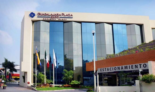 Guadalajara Plaza Expo Business Class Exterior