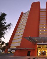 Sunset Plaza Beach Resort & Spa