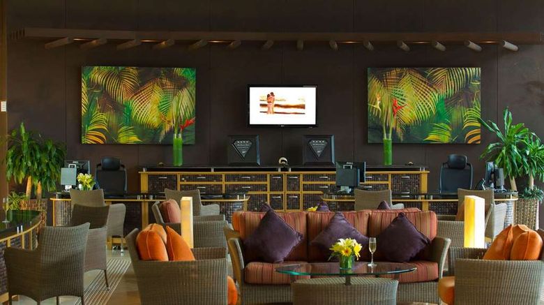 <b>Sunset Plaza Beach Resort & Spa Lobby</b>. Images powered by <a href="https://iceportal.shijigroup.com/" title="IcePortal" target="_blank">IcePortal</a>.