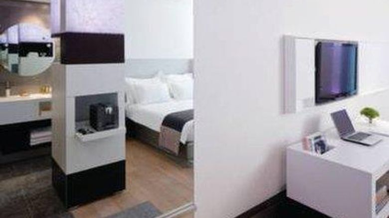 <b>Royal Beach Tel Aviv Room</b>. Images powered by <a href="https://iceportal.shijigroup.com/" title="IcePortal" target="_blank">IcePortal</a>.