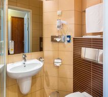 Qubus Hotel Room