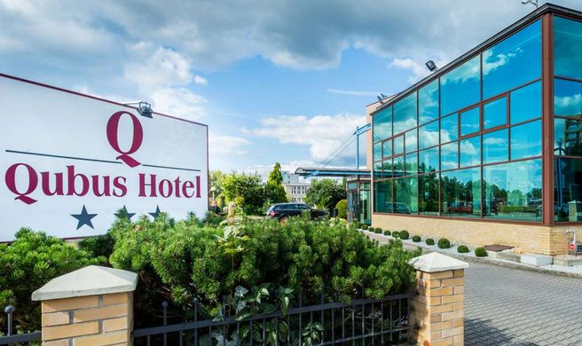 Qubus Hotel Exterior