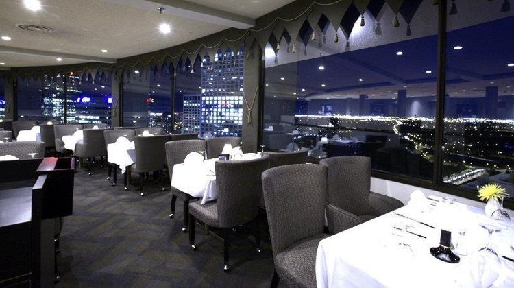 Chateau Lacombe Hotel Restaurant