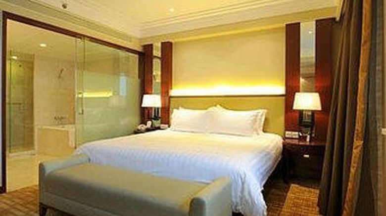 <b>Ocean Hotel Room</b>. Images powered by <a href="https://iceportal.shijigroup.com/" title="IcePortal" target="_blank">IcePortal</a>.