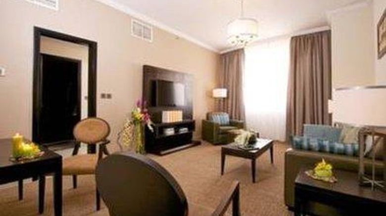 <b>The Royal Riviera Hotel Room</b>. Images powered by <a href="https://iceportal.shijigroup.com/" title="IcePortal" target="_blank">IcePortal</a>.