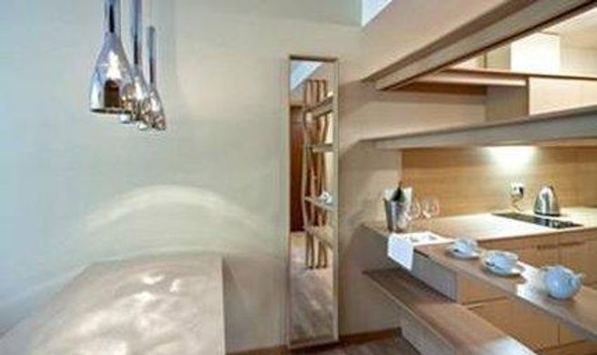 Mana Suites & Sea Lobby