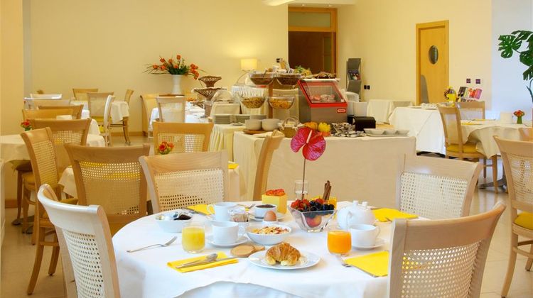 Executive Hotel Restaurant