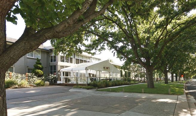 Forrest Hotel & Apartments Exterior
