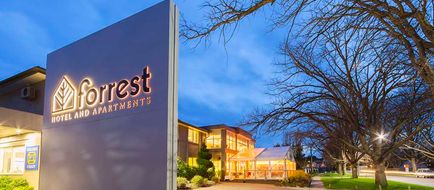 Forrest Hotel & Apartments Exterior