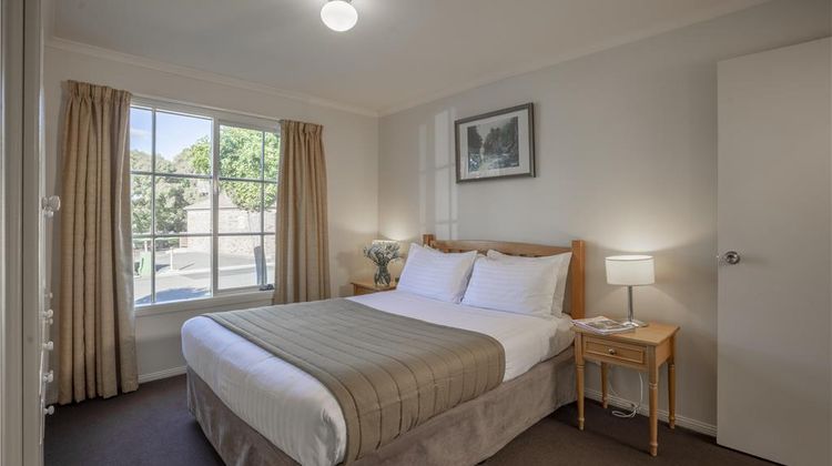 Country Club Villas Suite
