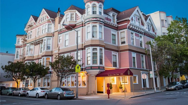 <b>Queen Anne Hotel Exterior</b>. Images powered by <a href="https://iceportal.shijigroup.com/" title="IcePortal" target="_blank">IcePortal</a>.