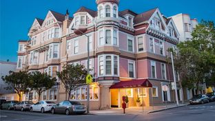 Queen Anne Hotel