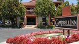 Campbell Inn Exterior