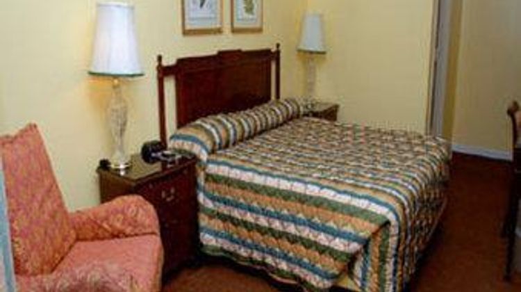 Campbell Inn Room