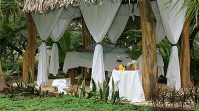 <b>Sanctuary Resort & Spa Exterior</b>. Images powered by <a href="https://iceportal.shijigroup.com/" title="IcePortal" target="_blank">IcePortal</a>.