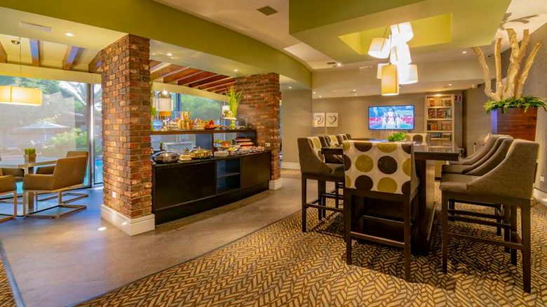 <b>Hotel Lucerna Mexicali Restaurant</b>. Images powered by <a href="https://iceportal.shijigroup.com/" title="IcePortal" target="_blank">IcePortal</a>.