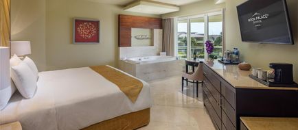 Moon Palace Cancun Room
