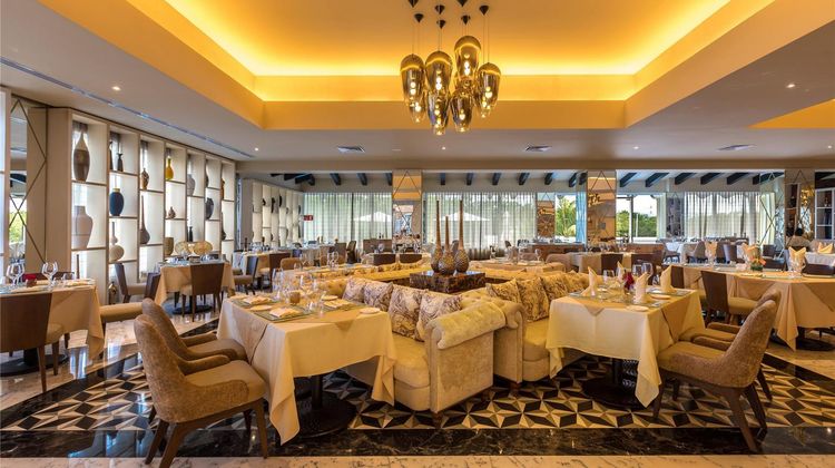 Moon Palace Cancun Restaurant