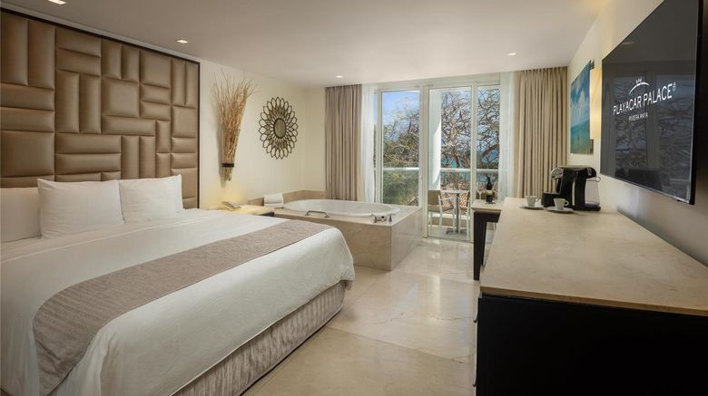 <b>Playacar Palace Room</b>. Images powered by <a href="https://iceportal.shijigroup.com/" title="IcePortal" target="_blank">IcePortal</a>.