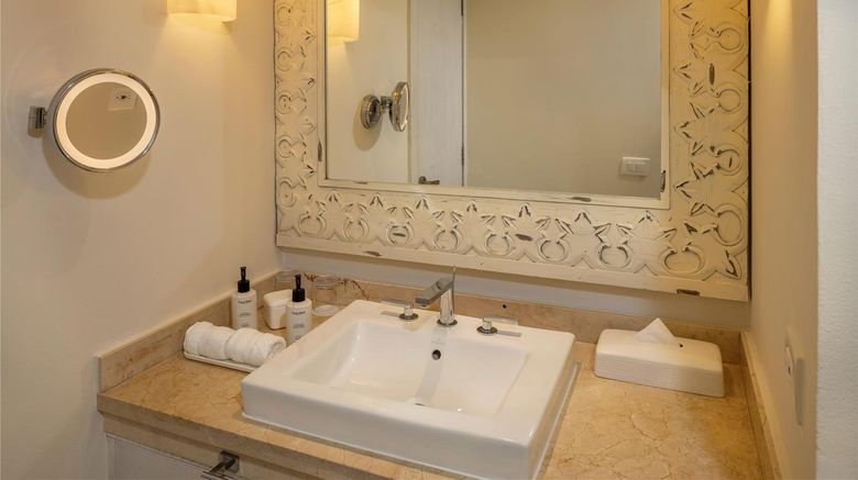 <b>Playacar Palace Room</b>. Images powered by <a href="https://iceportal.shijigroup.com/" title="IcePortal" target="_blank">IcePortal</a>.