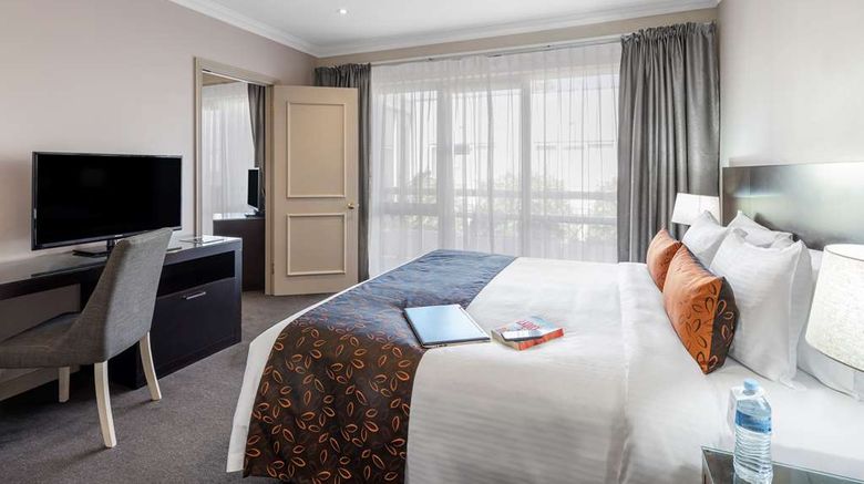<b>Kimberley Gardens Hotel, Serviced Apts Suite</b>. Images powered by <a href="https://iceportal.shijigroup.com/" title="IcePortal" target="_blank">IcePortal</a>.
