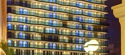 Cosmos Pacifico Hotel Exterior