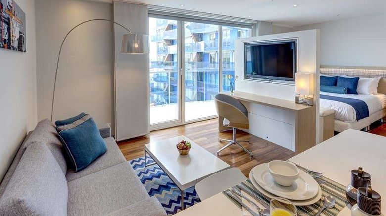 <b>Cosmos Pacifico Hotel Suite</b>. Images powered by <a href="https://iceportal.shijigroup.com/" title="IcePortal" target="_blank">IcePortal</a>.