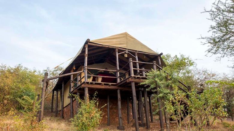 <b>Kirawira Serena Camp Room</b>. Images powered by <a href="https://iceportal.shijigroup.com/" title="IcePortal" target="_blank">IcePortal</a>.