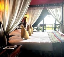 Kirawira Serena Camp Room