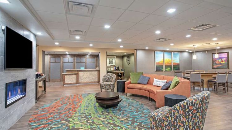 Homewood Suites by Hilton Lobby