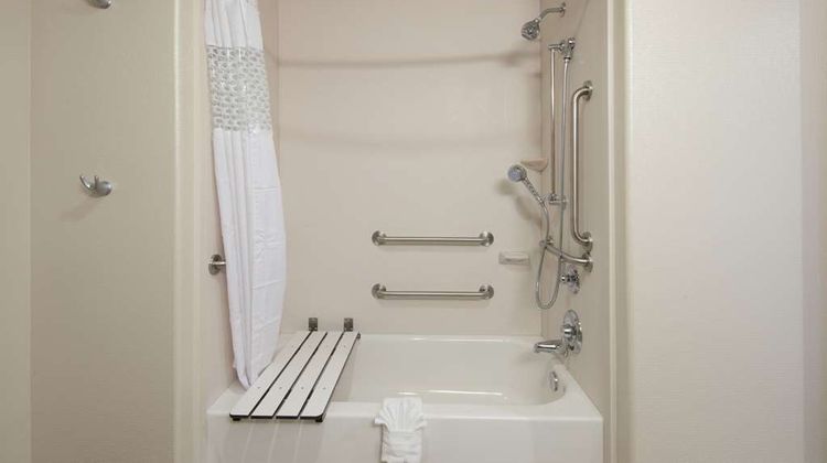 Hampton Inn & Suites Albuquerque North Room
