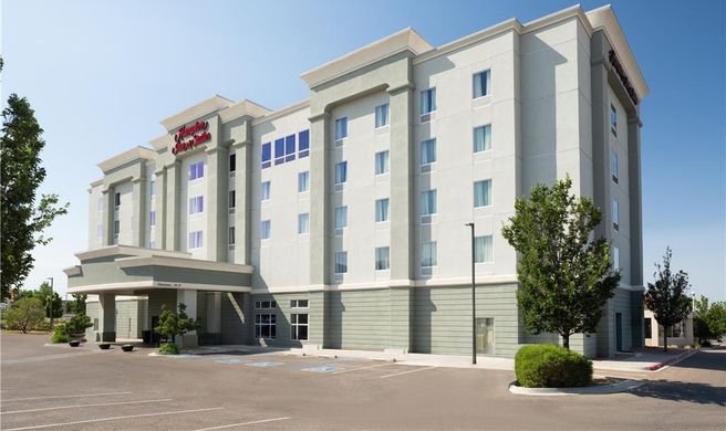 Hampton Inn & Suites Albuquerque North Exterior
