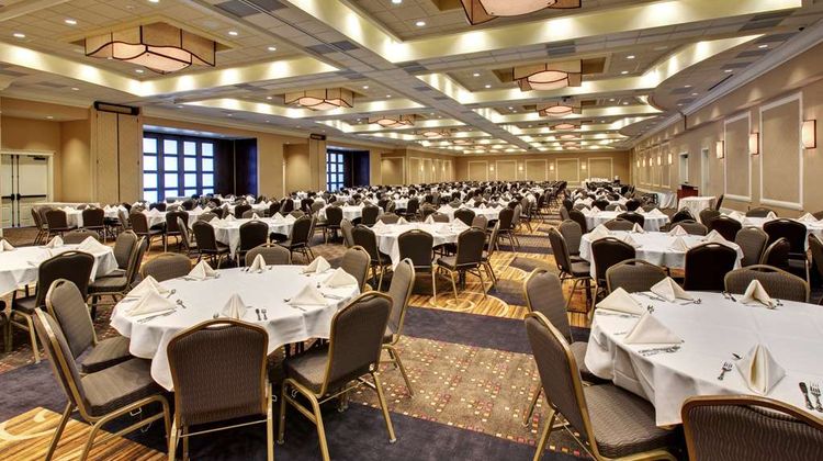Hampton Inn & Suites Aberdeen Restaurant