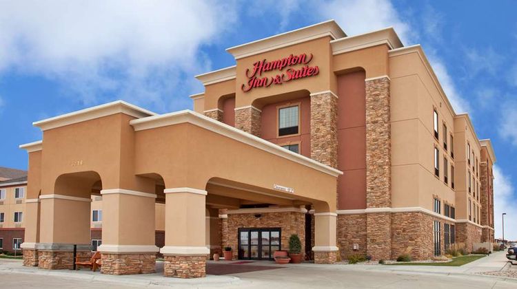 Hampton Inn & Suites Aberdeen Exterior