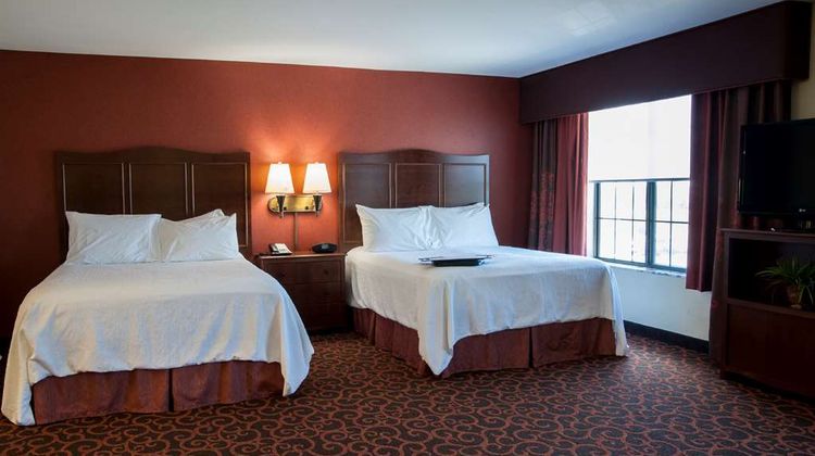 Hampton Inn & Suites Aberdeen Room