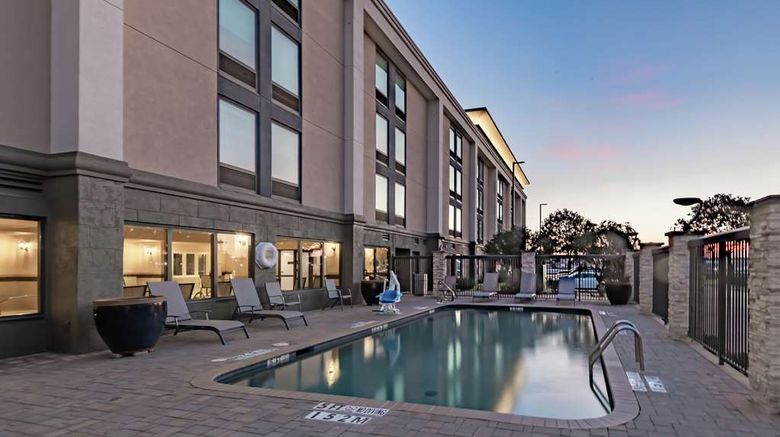 <b>Hampton Inn Waco North Pool</b>. Images powered by <a href="https://iceportal.shijigroup.com/" title="IcePortal" target="_blank">IcePortal</a>.