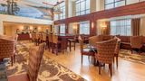 Hampton Inn & Suites Arcata Lobby