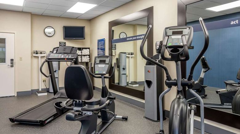 <b>Hampton Inn Adel Health</b>. Images powered by <a href="https://iceportal.shijigroup.com/" title="IcePortal" target="_blank">IcePortal</a>.
