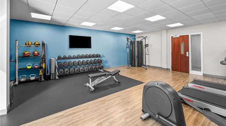 <b>Hampton Inn & Suites, Camp Springs Health</b>. Images powered by <a href="https://iceportal.shijigroup.com/" title="IcePortal" target="_blank">IcePortal</a>.