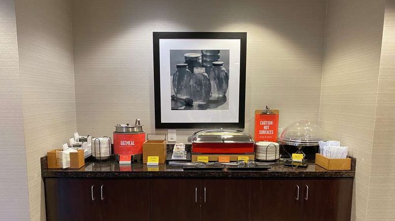 <b>Hampton Inn by Hilton Leesville Fort Polk Restaurant</b>. Images powered by <a href="https://iceportal.shijigroup.com/" title="IcePortal" target="_blank">IcePortal</a>.