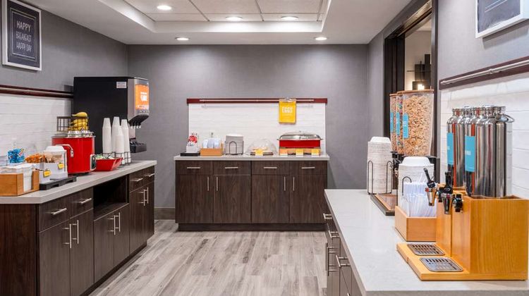 Hampton Inn & Suites Agoura Hills Restaurant