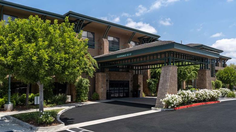 <b>Hampton Inn & Suites Agoura Hills Exterior</b>. Images powered by <a href="https://iceportal.shijigroup.com/" title="IcePortal" target="_blank">IcePortal</a>.