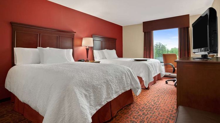 Hampton Inn Magnolia Room